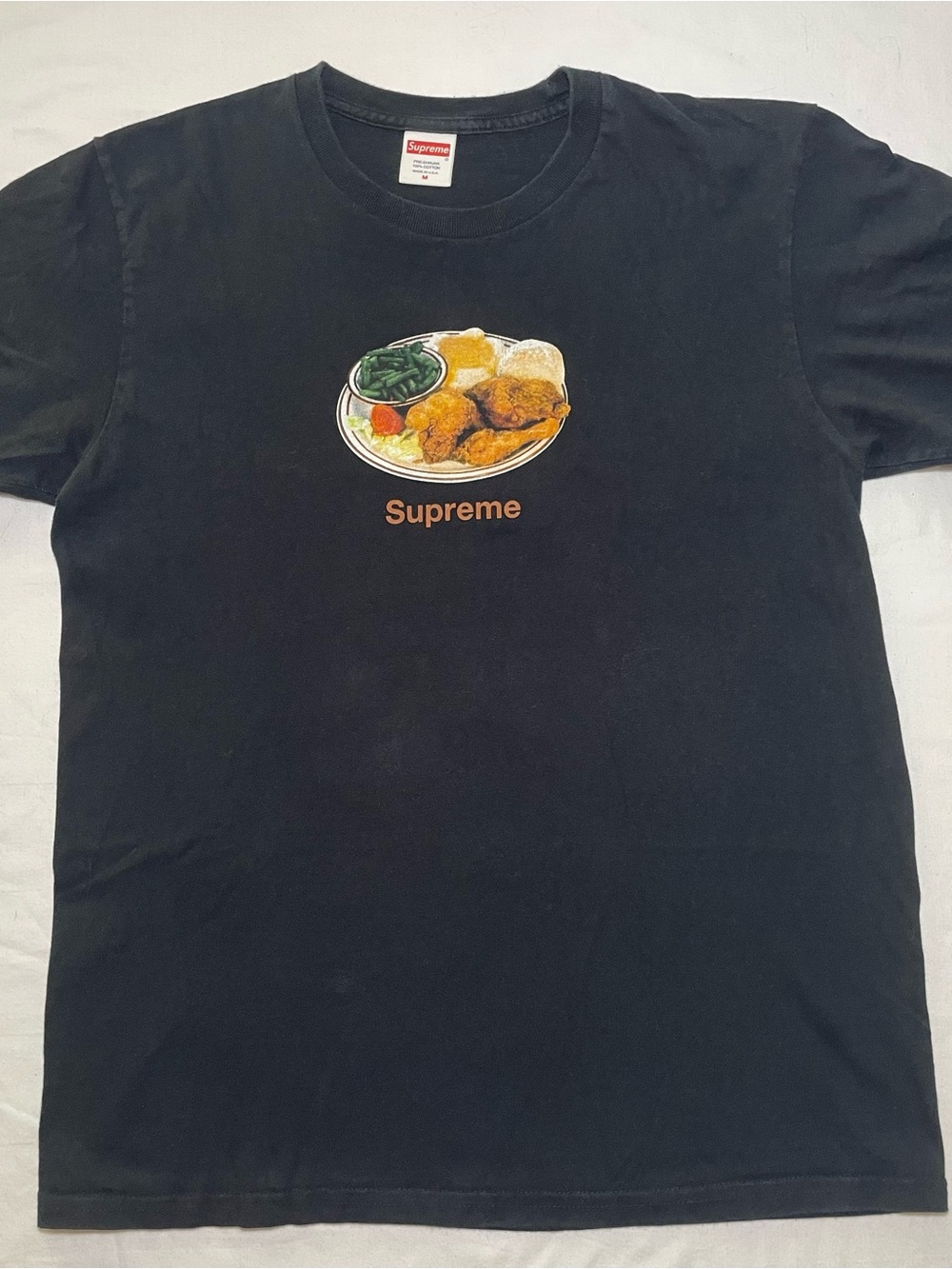 Supreme Chicken Dinner Black T-Shirt Spring/Summer 2018 - Men’s Medium